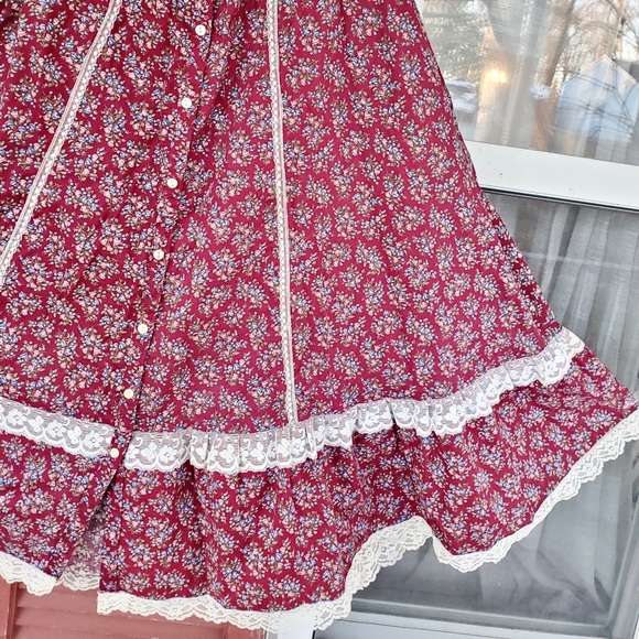💖Beautiful💖Jessica's Gunnies Gunne Sax Burgundy Calico Lace Prairie Skirt🌟 - Picture 9 of 15